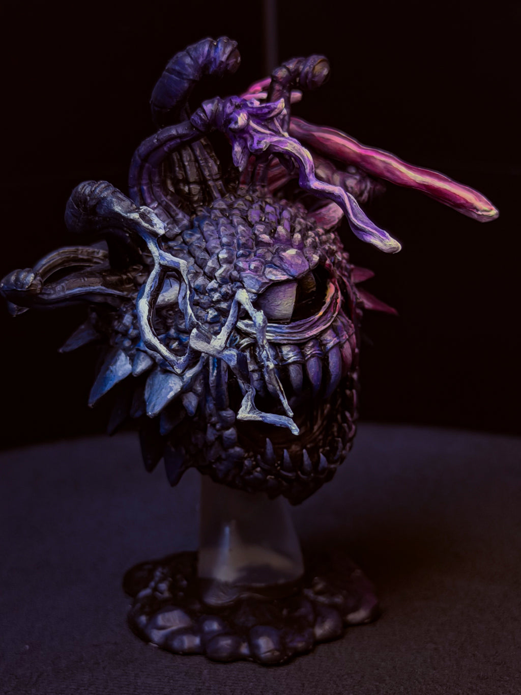 Pre-Painted D&D Miniature | Beholder | Hand-Painted Iconic Monster | Large TTRPG Centrepiece