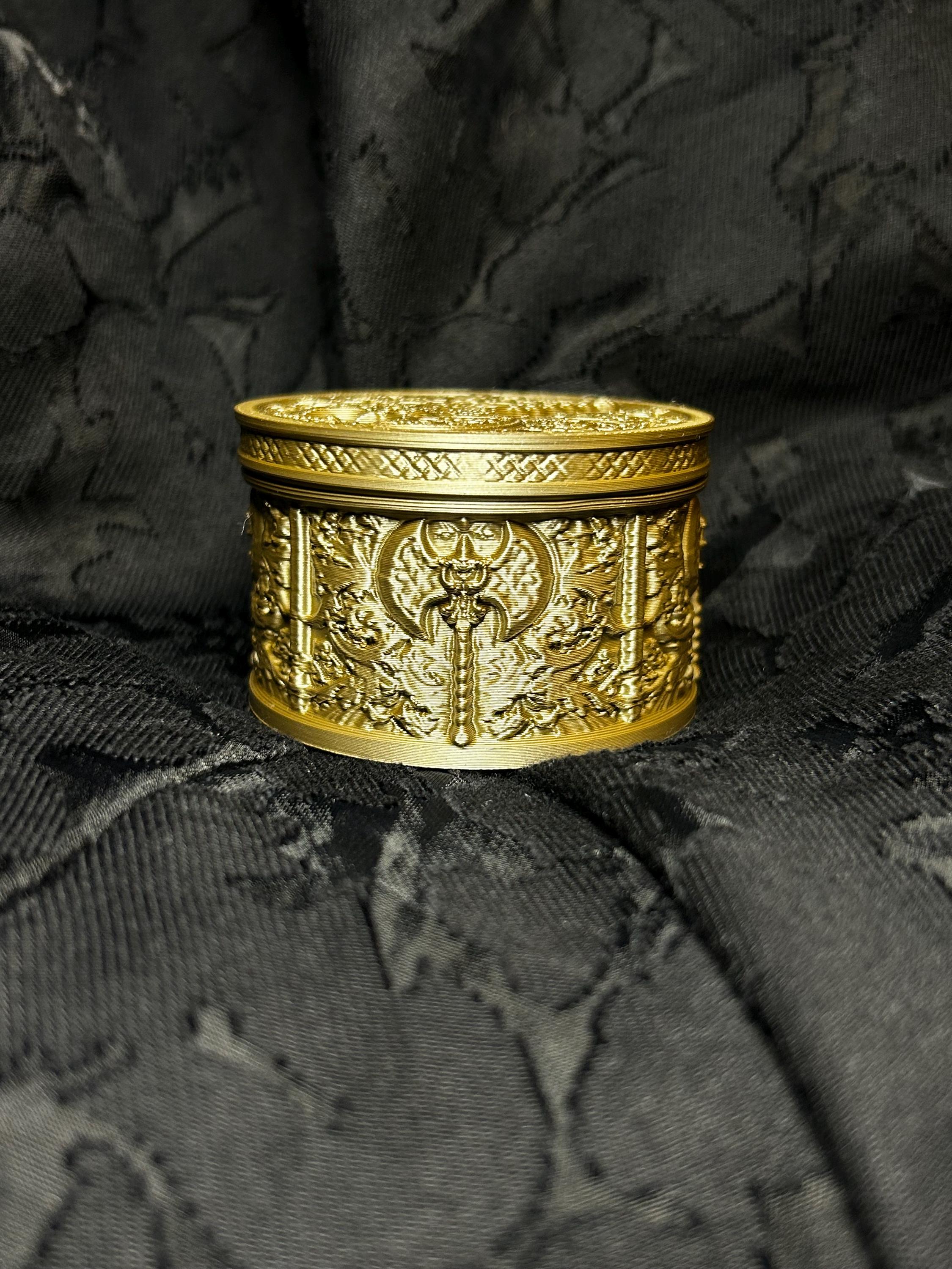 Fighter’s Vault Dice Storage | Secure Screw-Top Dice Box | DND Dice Holder | Fantasy Dice Vault for Tabletop RPG | Holds 1 Set