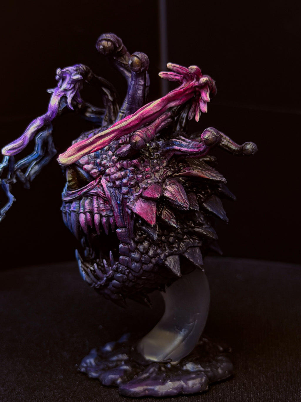 Pre-Painted D&D Miniature | Beholder | Hand-Painted Iconic Monster | Large TTRPG Centrepiece