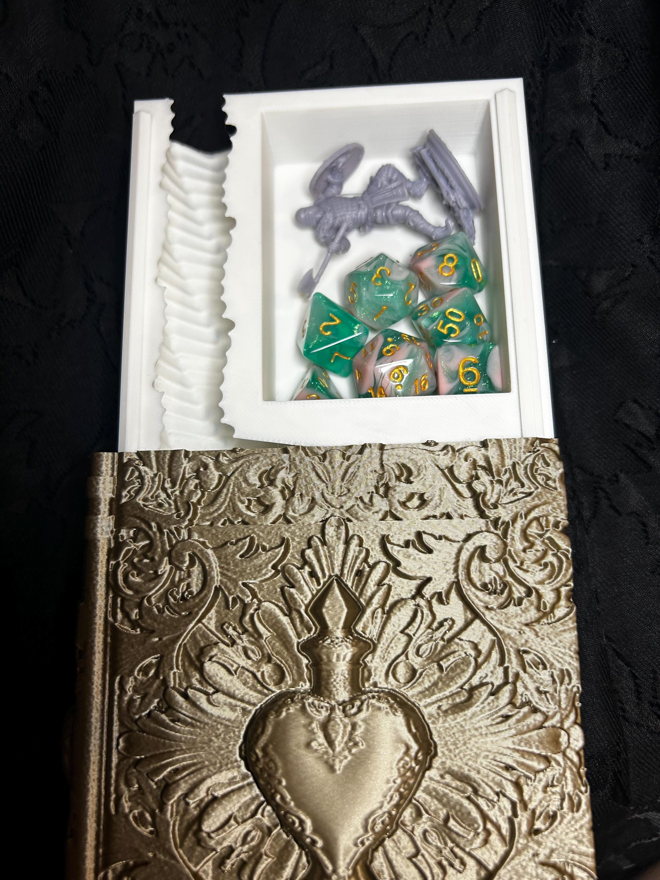 Ranger Dice Tower Book | Dungeons & Dragons Dice Storage Tome | RPG Dice Tray | Bardic Gift | TTRPG Accessory Organiser
