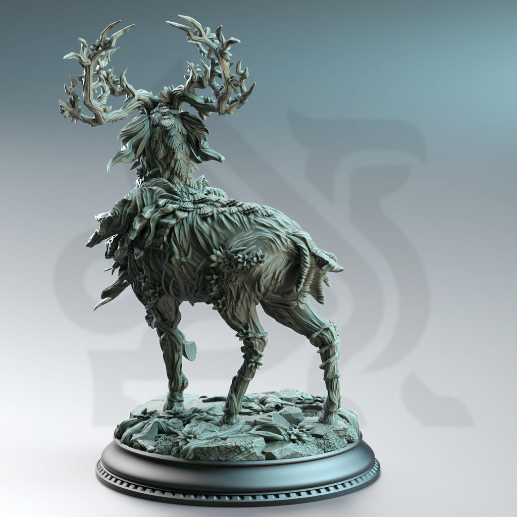 Gwyneval The 1st Daughter Of Raenmaeth | Deer Familiar NPC | 32mm / 28mm / 75mm | Ideal for Tabletop RPGs | Dungeons and Dragons - Dm Stash